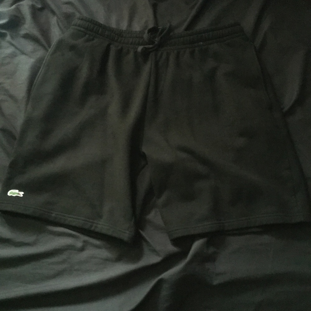 Locaste shorts